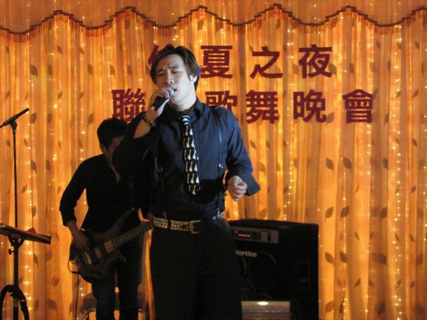 188875_1910305405397_7187380_n